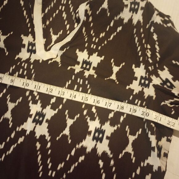 M collection V neck geometric print tunic - Picture 6 of 8